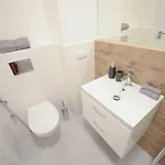 Bliska Wola Expo Apartman Varsó